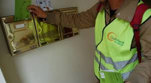 Buzoneo en el Barri Vallparadís